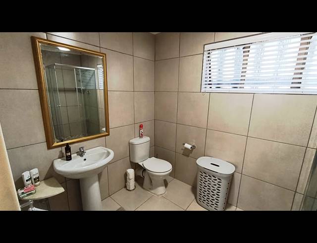 1 BEDROOM APARTMENT TO LET IN ERASMUSRAND